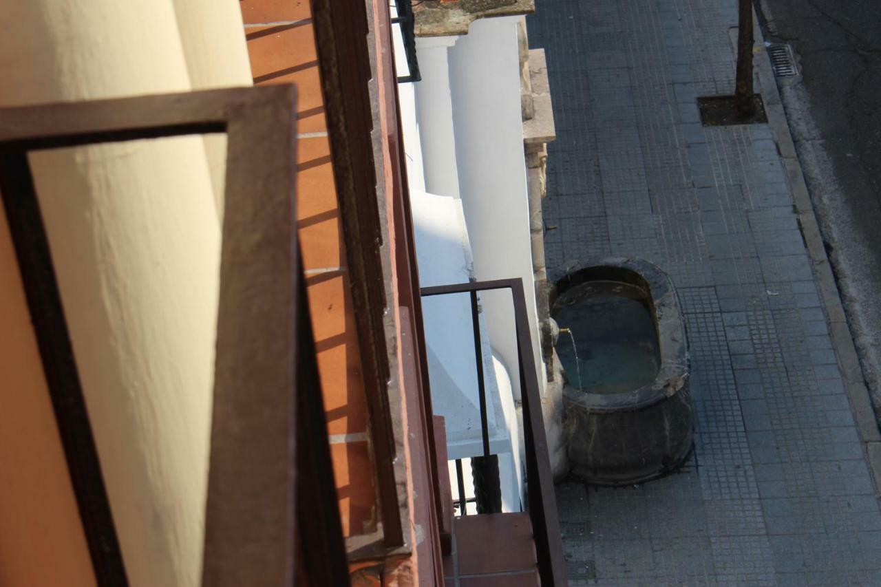 Apartamento El Capricho de San Fernando, Consigna gratis y Parking a 200mts Córdoba Exterior foto